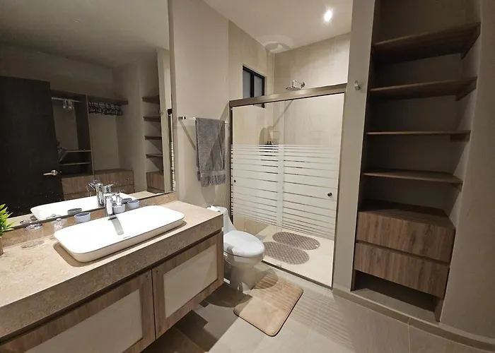 Apartment 3br Oasis: Poolside, Gym, Near & Xcaret Playa del Carmen