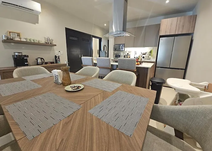 3br Oasis: Poolside, Gym, Near & Xcaret Apartment