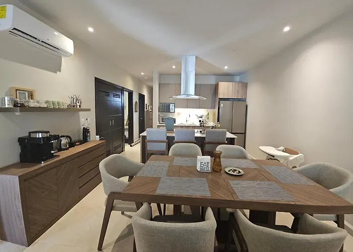 3br Oasis: Poolside, Gym, Near & Xcaret