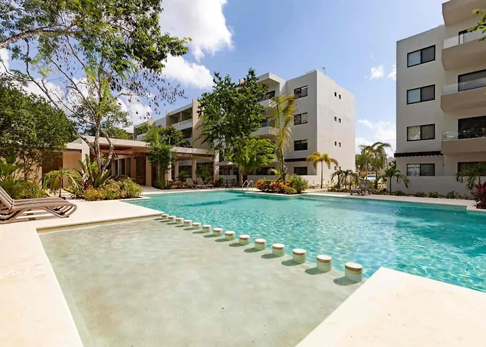 3br Oasis: Poolside, Gym, Near & Xcaret Playa del Carmen
