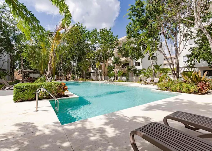 3br Oasis: Poolside, Gym, Near & Xcaret Apartment Playa del Carmen