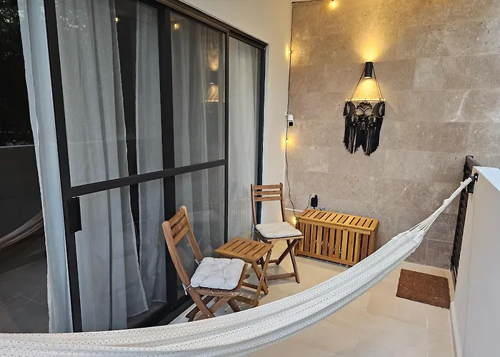 Apartment 3br Oasis: Poolside, Gym, Near & Xcaret *